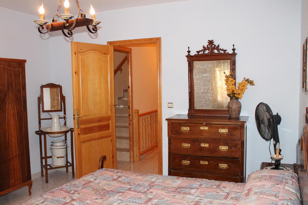 Casa De La Virginia Villa Valdealgorfa Kamer foto
